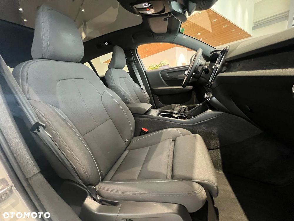 Volvo C40 Recharge 82 kWh Single M Extended Range RWD Ultimate - 11