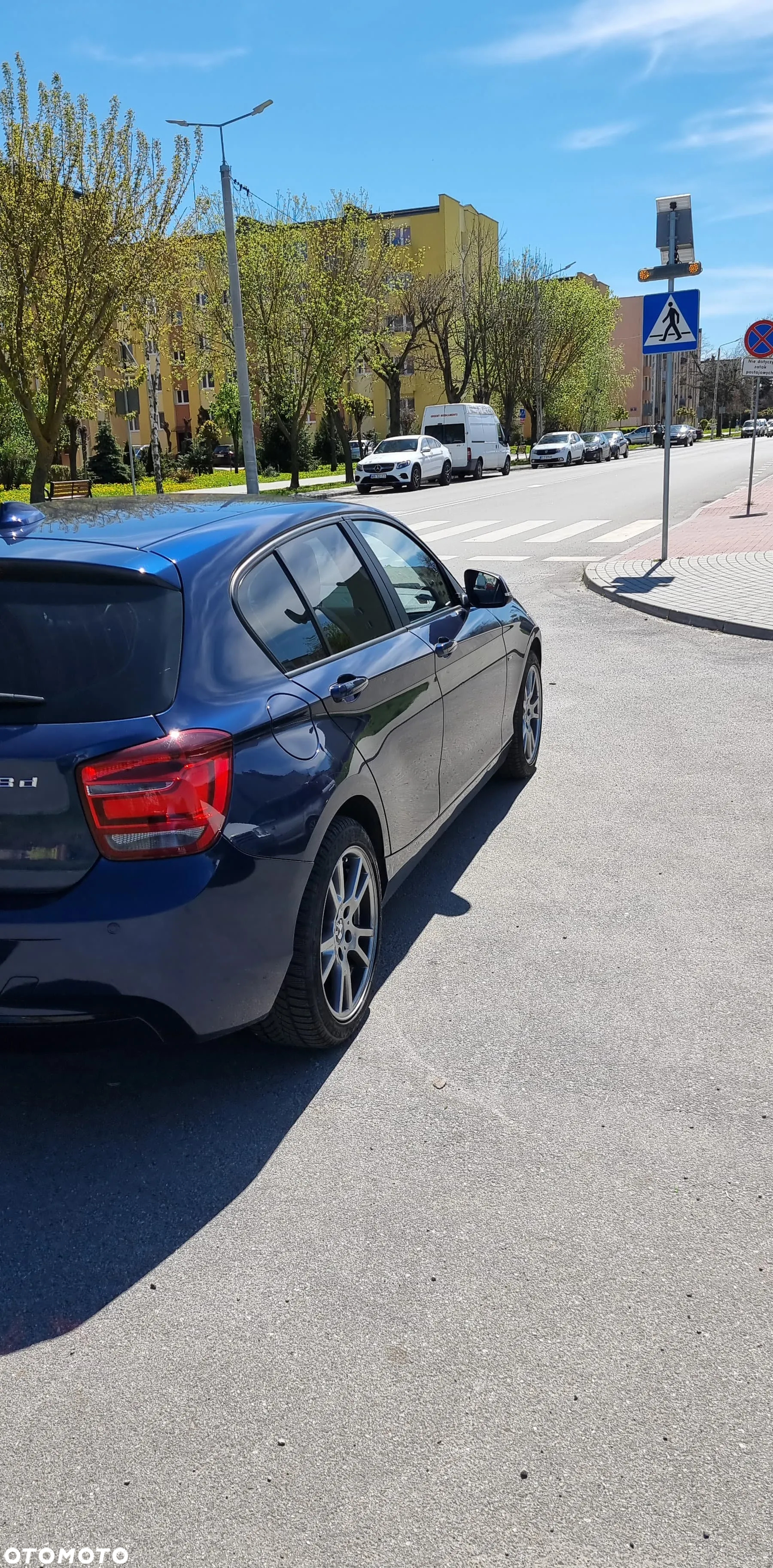 BMW Seria 1 118d Sport Line - 2