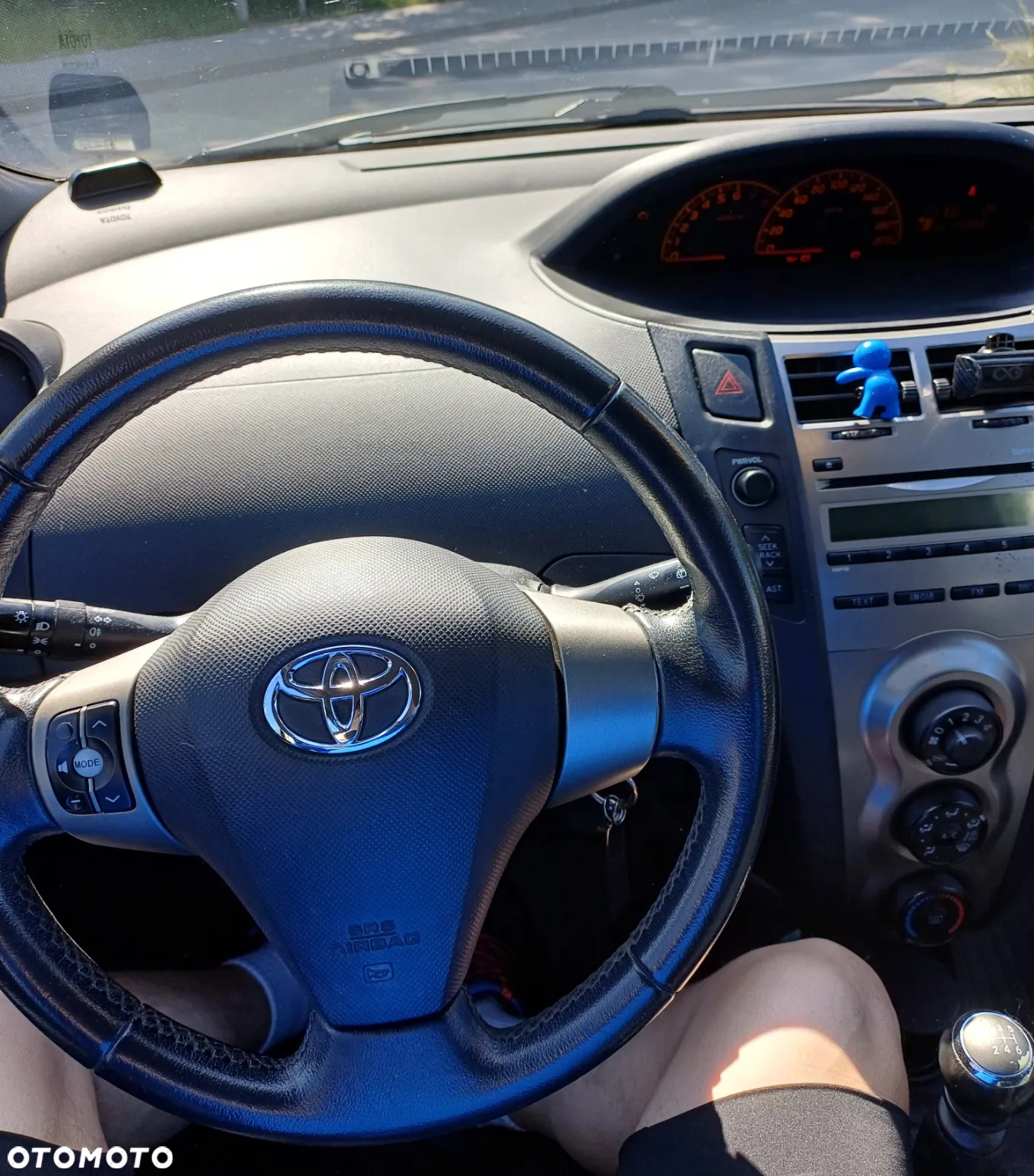 Toyota Yaris 1.33 Luna - 4