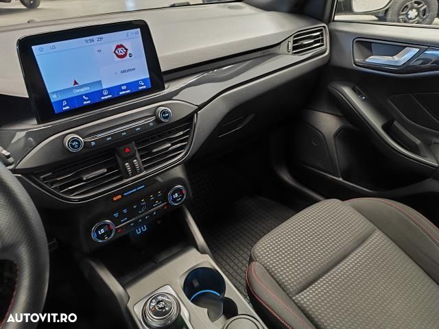 Ford Focus - 4