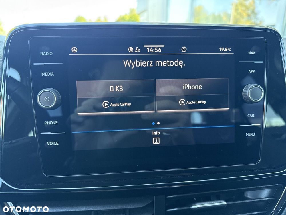 Volkswagen T-Roc - 25