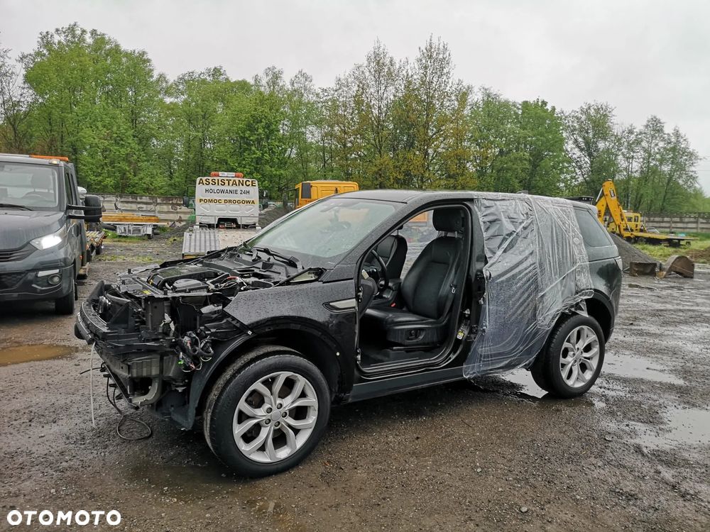 Land Rover Discovery Sport TD4 HSE Luxury - 5