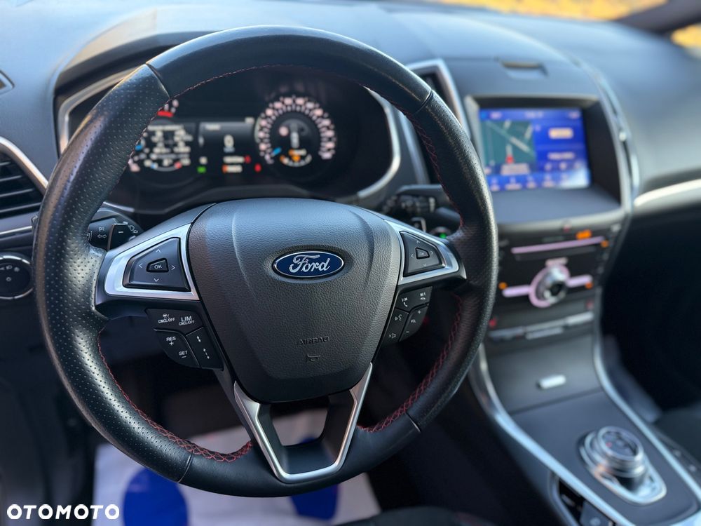 Ford S-Max 2.0 EcoBlue Twin-Turbo ST-Line - 19