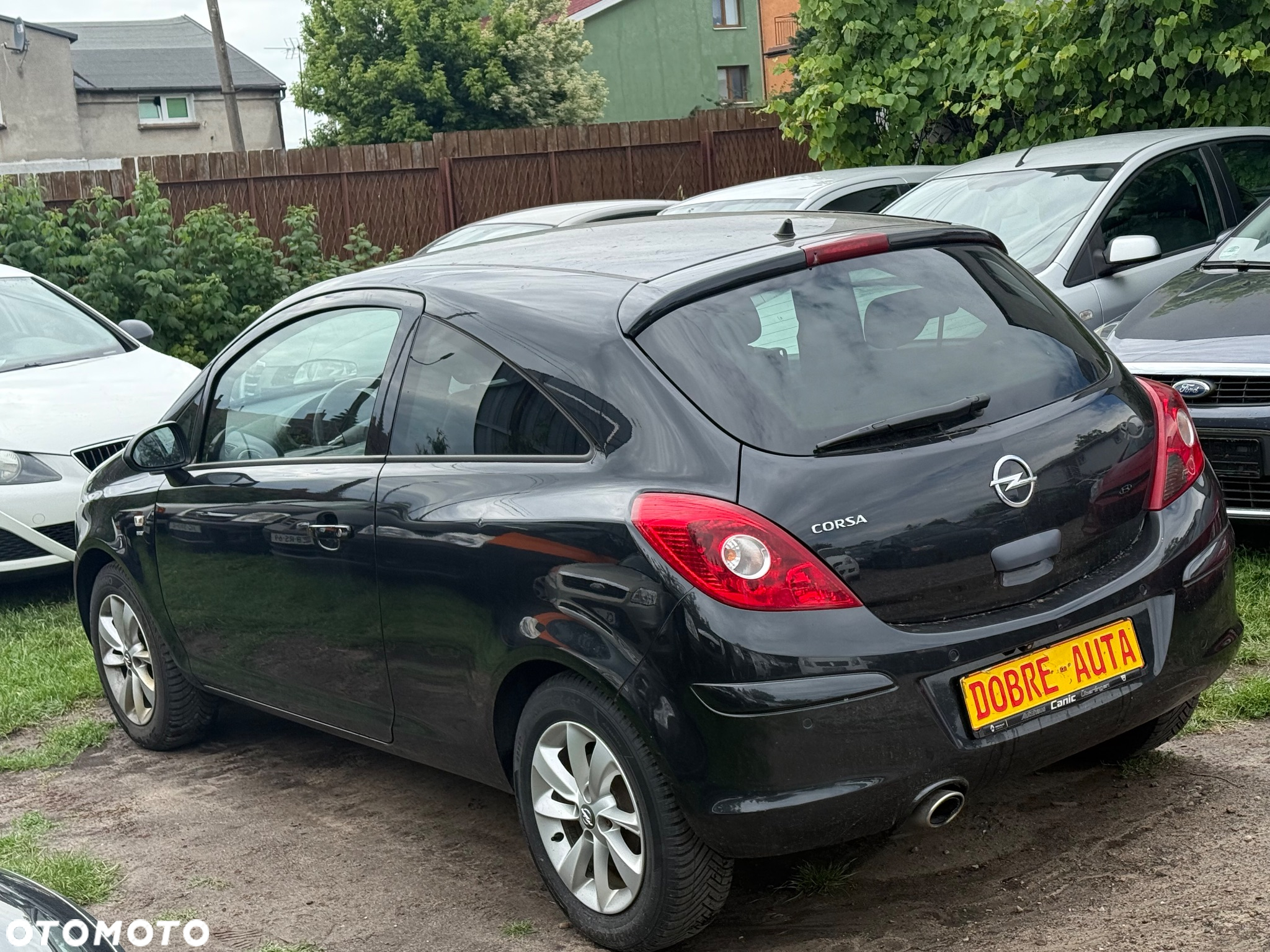 Opel Corsa 1.4 16V Innovation - 32