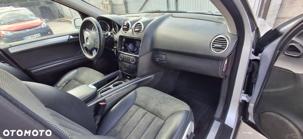 Mercedes-Benz ML 320 CDI 4Matic 7G-TRONIC - 13