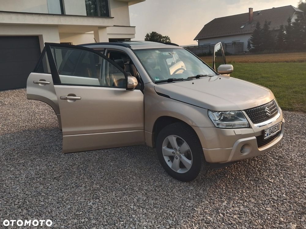 Suzuki Grand Vitara 2.4 Premium EU5 - 19