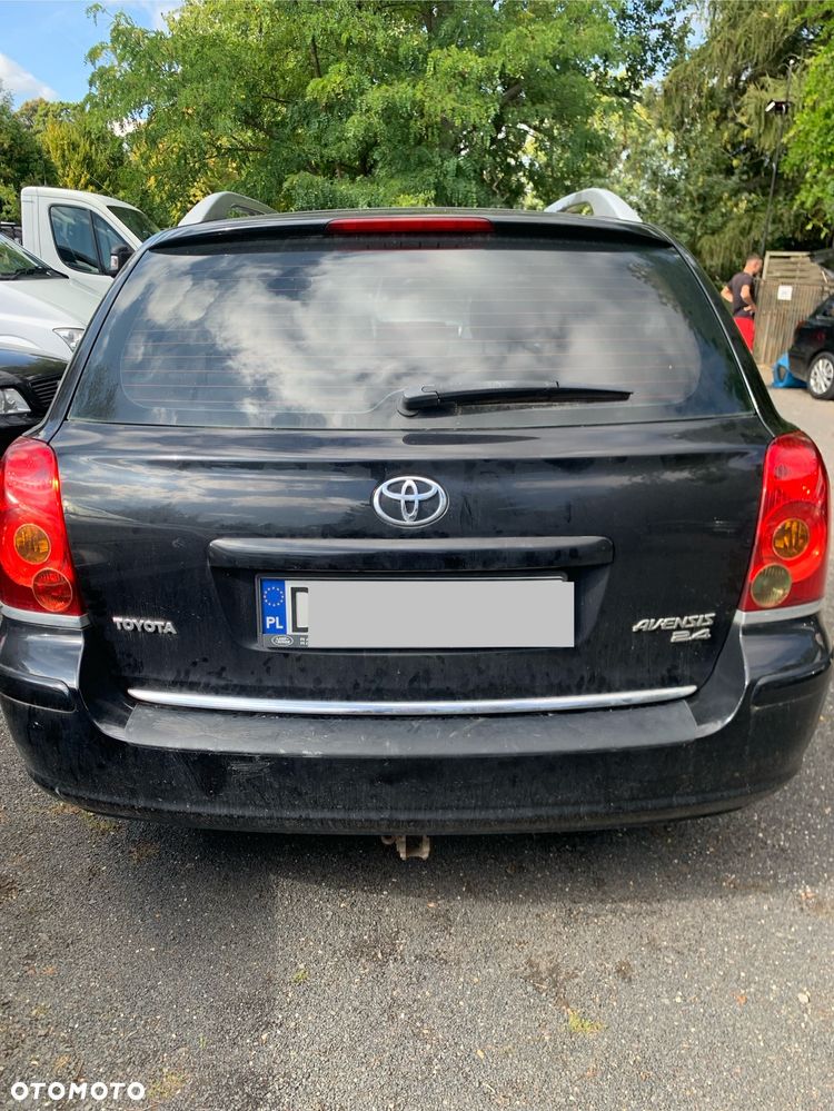 Toyota Avensis - 3