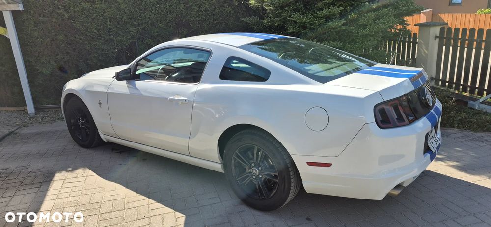 Ford Mustang 3.7 V6 - 3