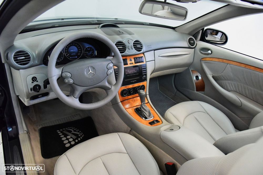 Mercedes-Benz CLK 200 K Elegance Aut. - 23