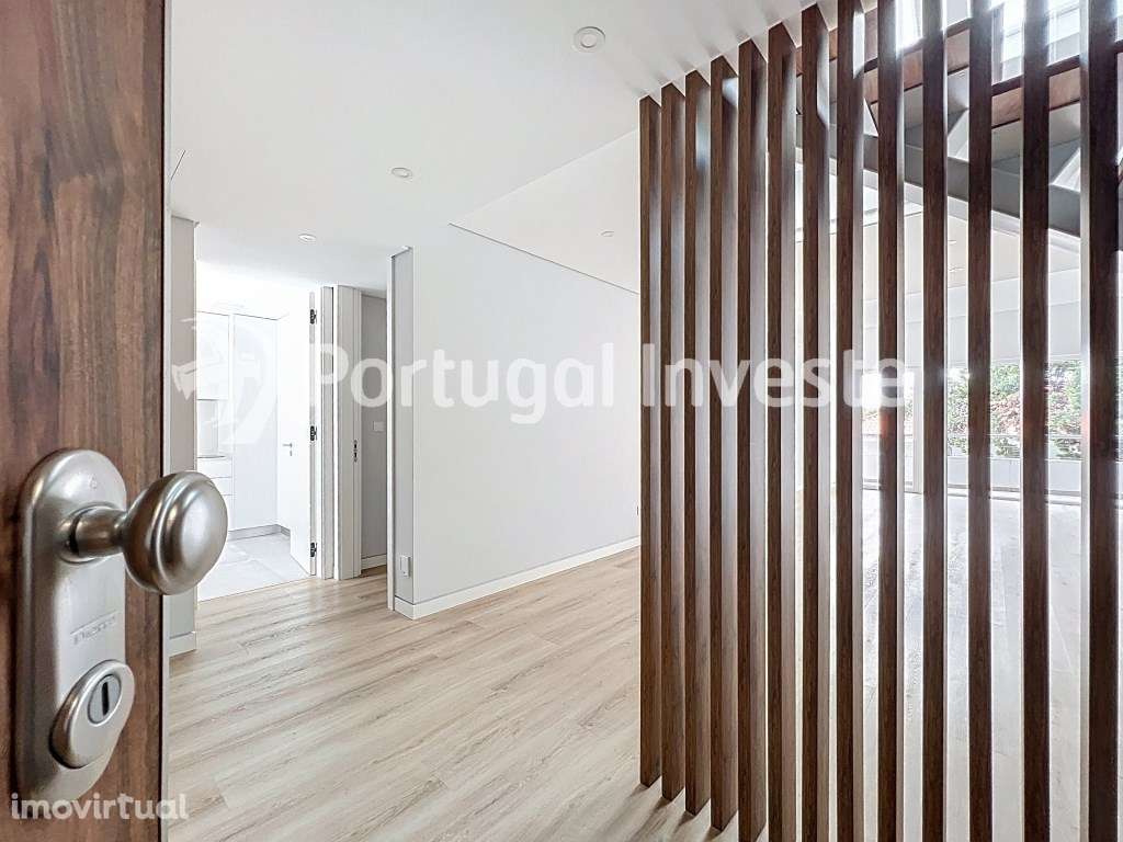 Estupendo Duplex T4 no centro de Carcavelos - Grande imagem: 2/33