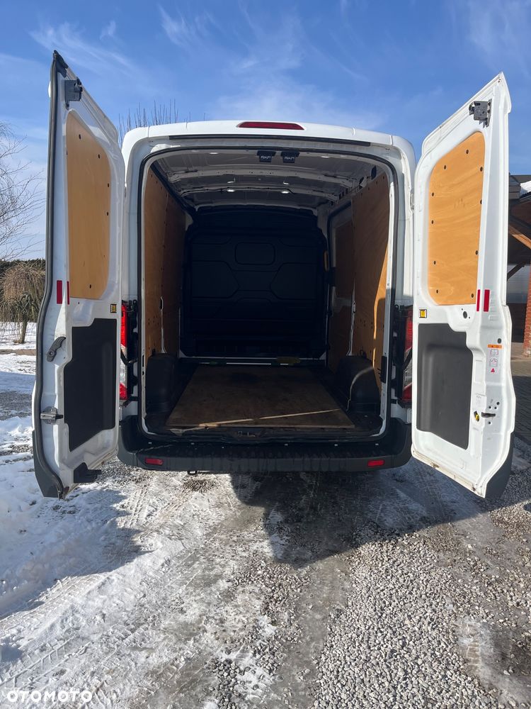 Ford Transit Furgon - 13