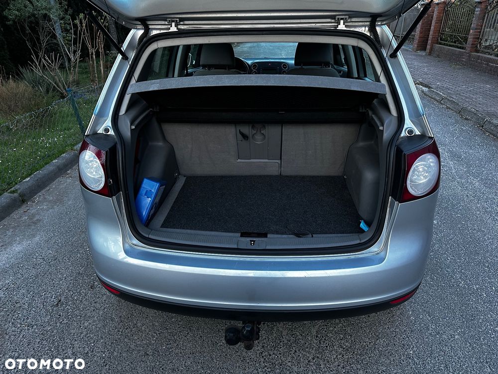 Volkswagen Golf Plus 1.6 FSI Comfortline - 12