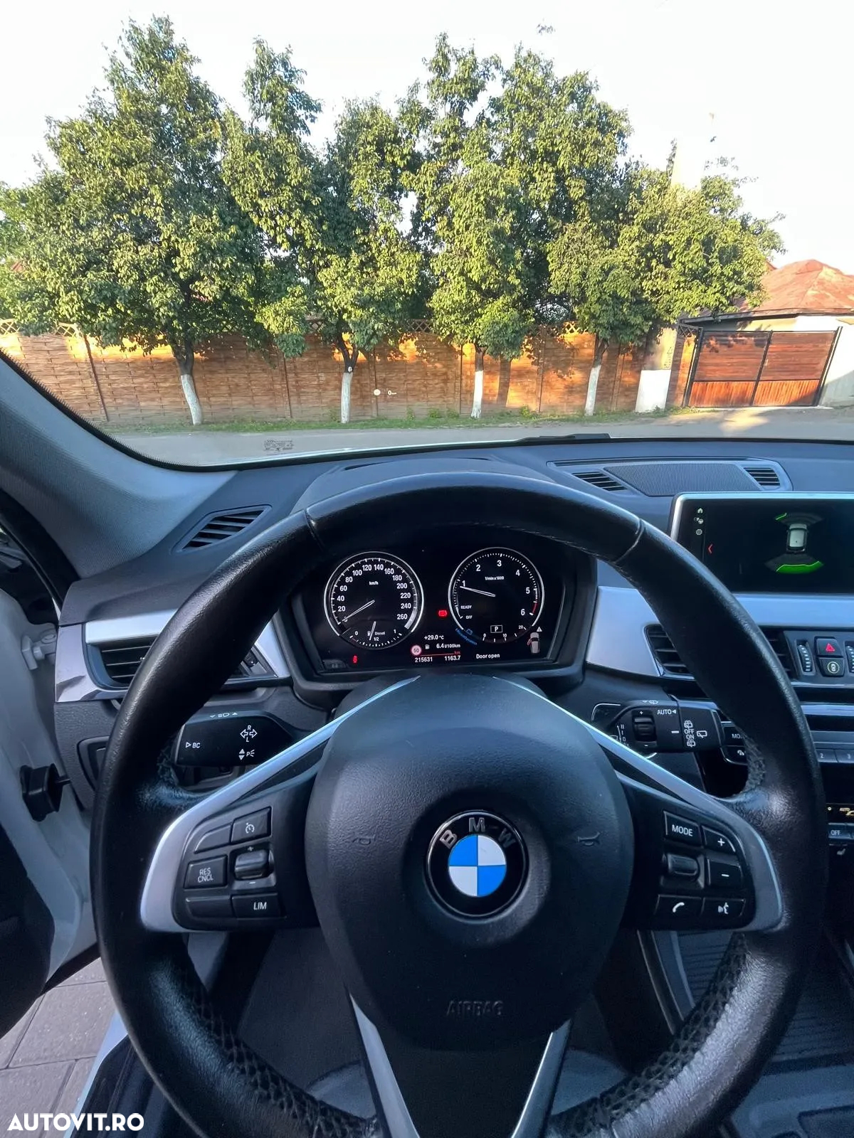 BMW X1 - 13