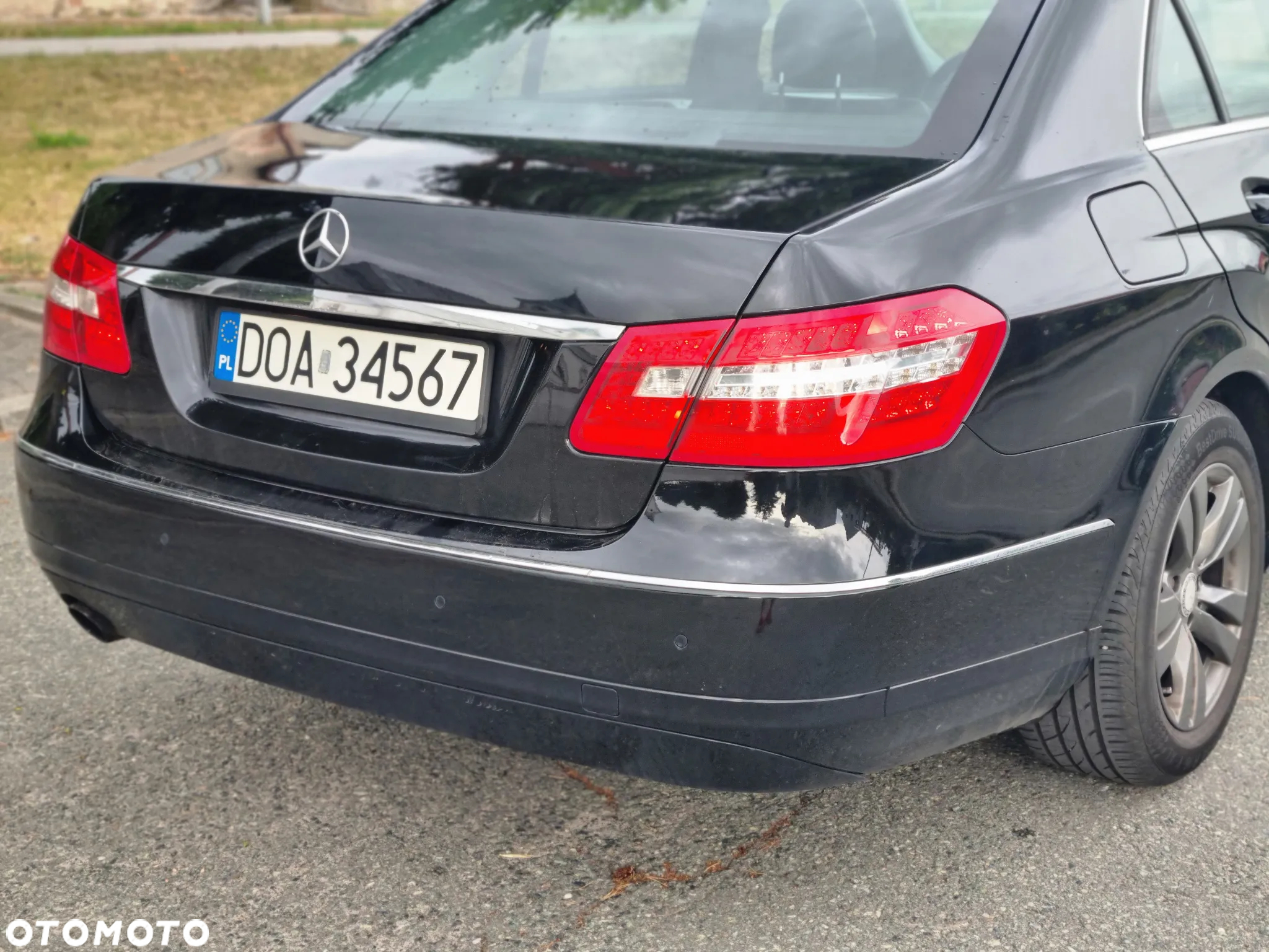 Mercedes-Benz Klasa E 200 CGI BlueEFFICIENCY Automatik Avantgarde - 7
