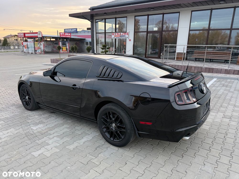 Ford Mustang 3.7 V6 - 15