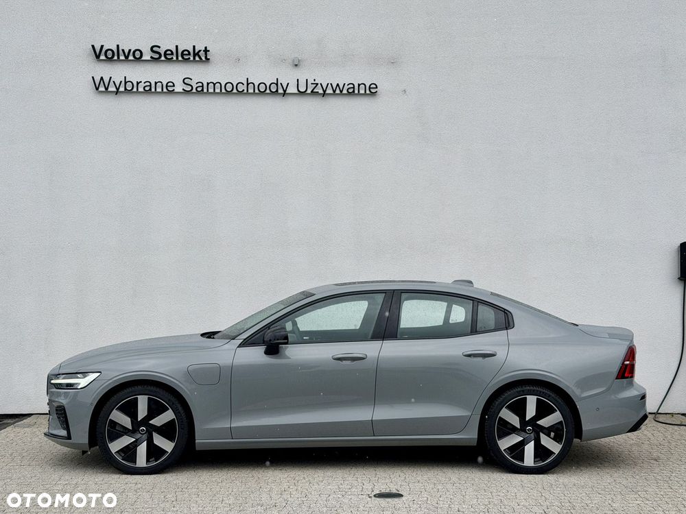 Volvo S60 T8 Recharge AWD Ultimate Dark - 4