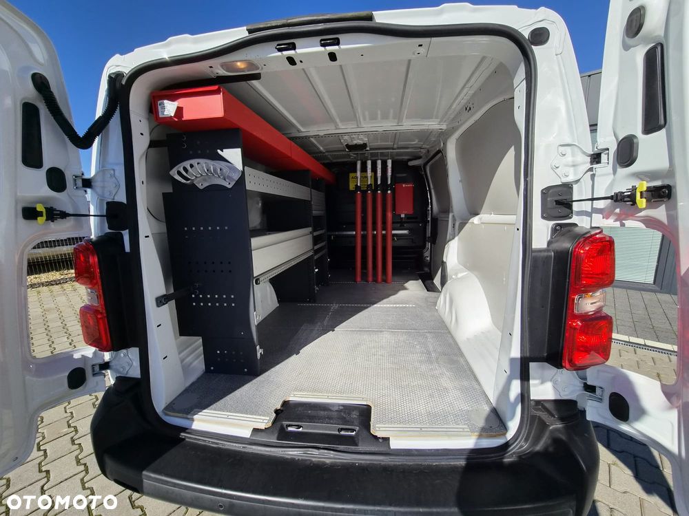 Opel Vivaro - 31