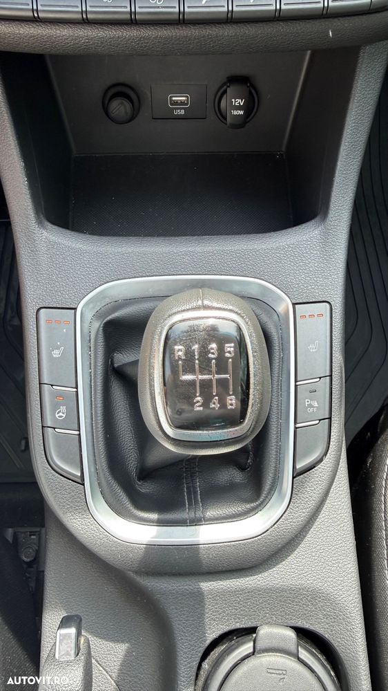 Hyundai i30 1.5 110CP 5DR M/T Highway - 29