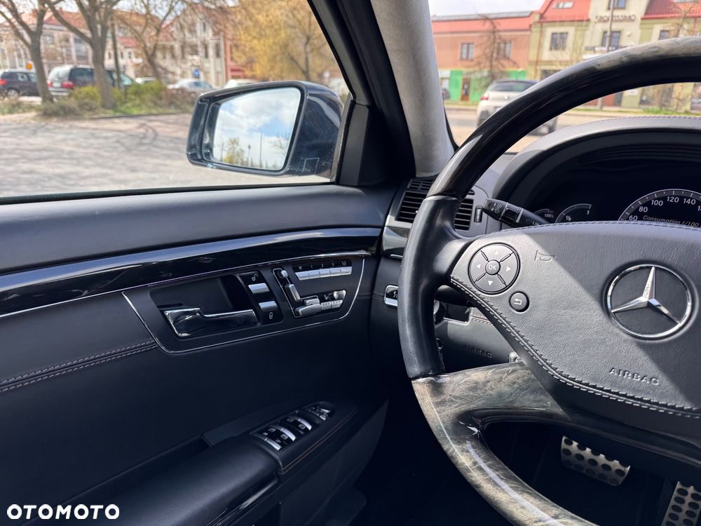 Mercedes-Benz Klasa S 500 L BlueEffICIENCY 4-Matic - 13