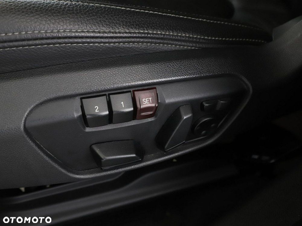 BMW X1 xDrive25e xLine - 35