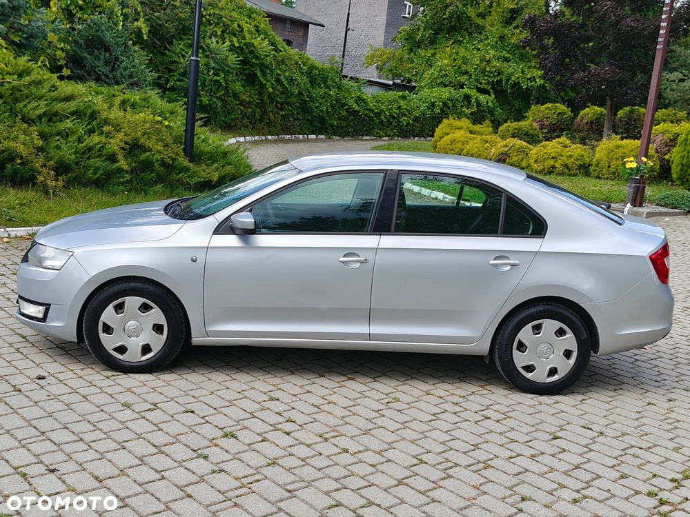 Skoda RAPID 1.6 TDI DPF Ambition Max - 5