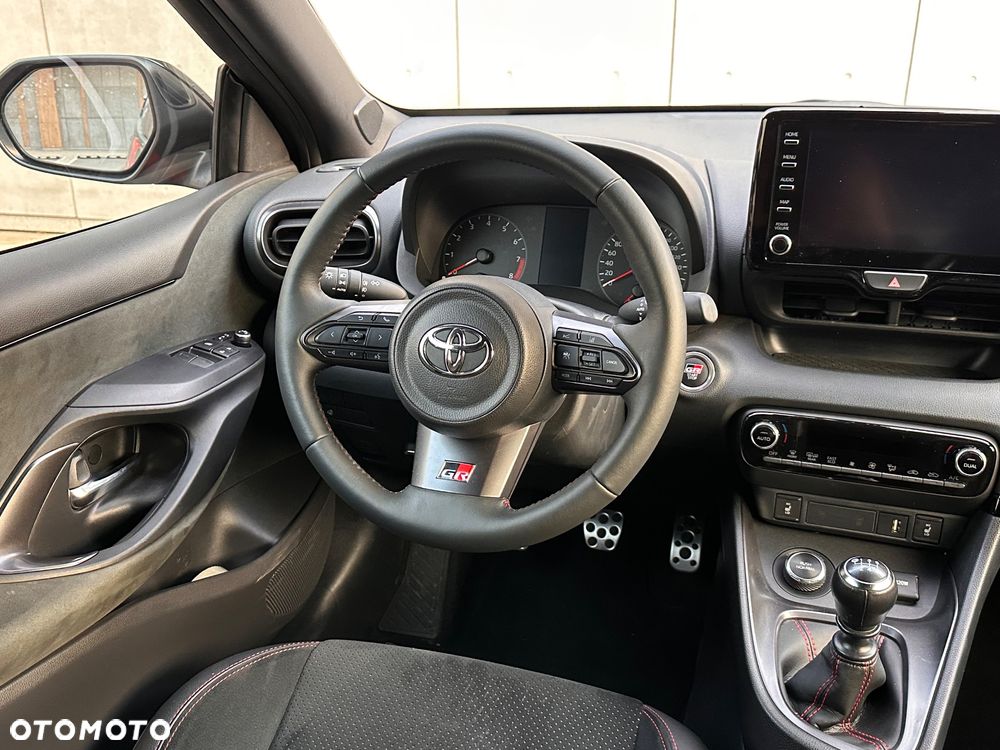 Toyota GR Yaris 1.6 Dynamic - 6