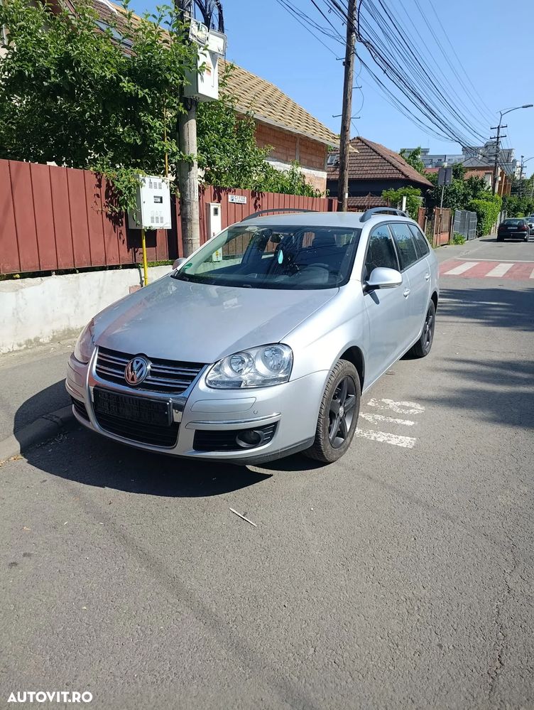 Volkswagen Golf 1.9 TDI DPF DSG Individual - 21