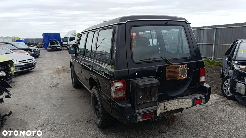 35504 Hyundai galloper lift na części 2.5 TD 99 km D4BH  lakier EB - 9