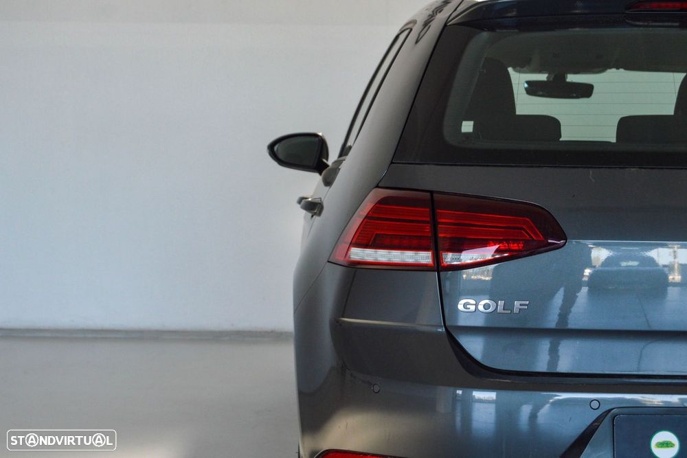 VW Golf 1.6 TDI Confortline - 54