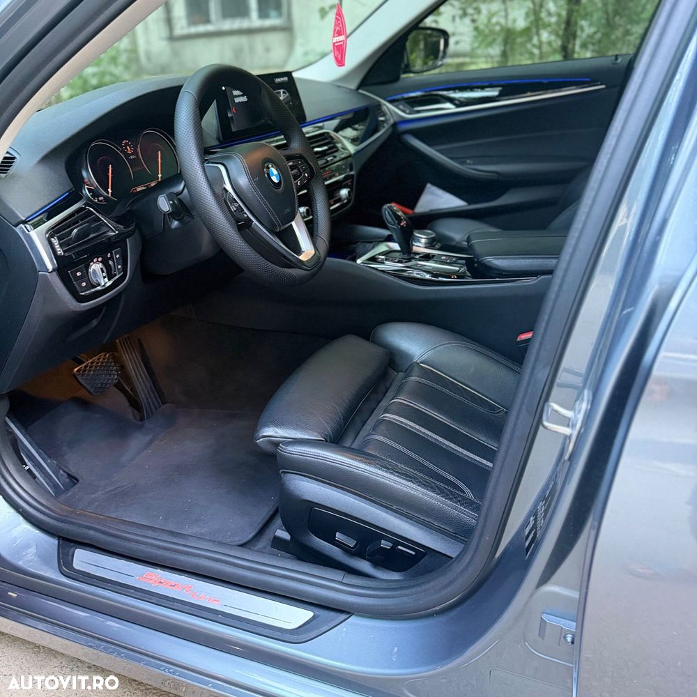 BMW Seria 5 520d AT - 9