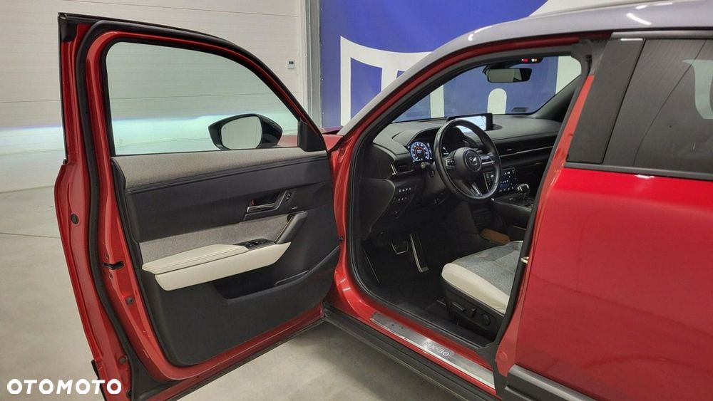 Mazda CX-30 - 11