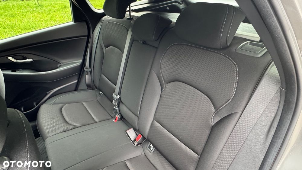 Hyundai i30 1.4 Style - 8