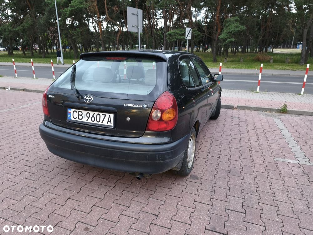 Toyota Corolla - 6