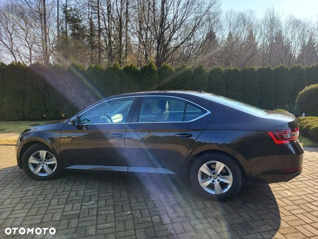 Skoda Superb - 16