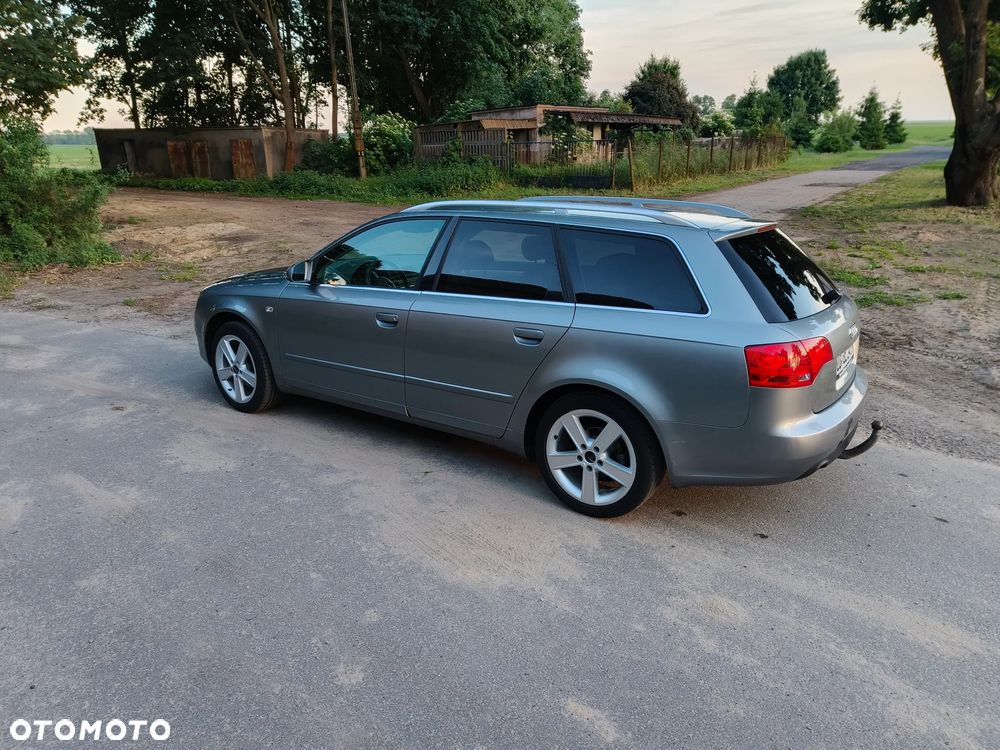 Audi A4 Avant - 2