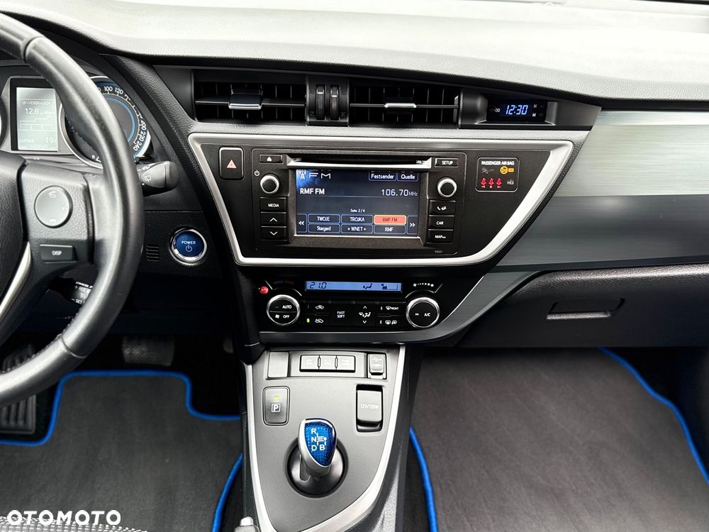 Toyota Auris - 19