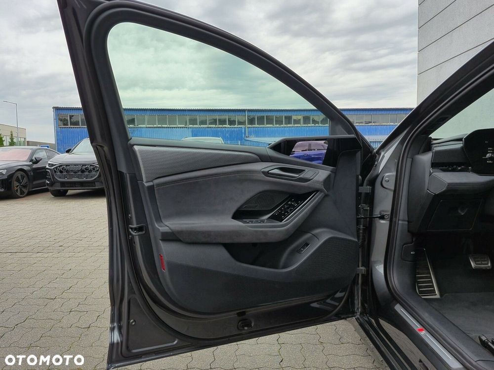 Audi A6 Sportback e-tron - 8