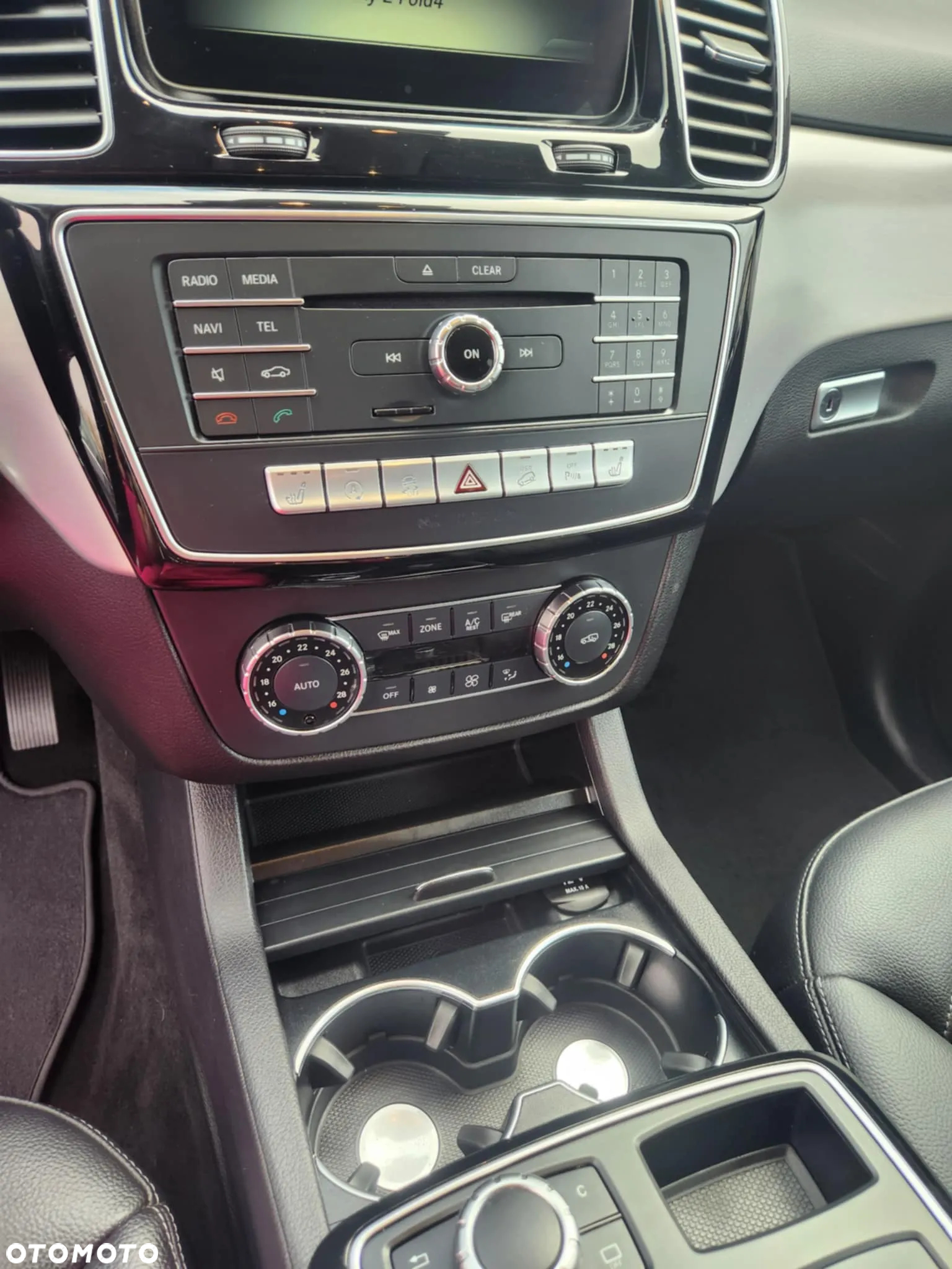 Mercedes-Benz GLE 250 d - 8