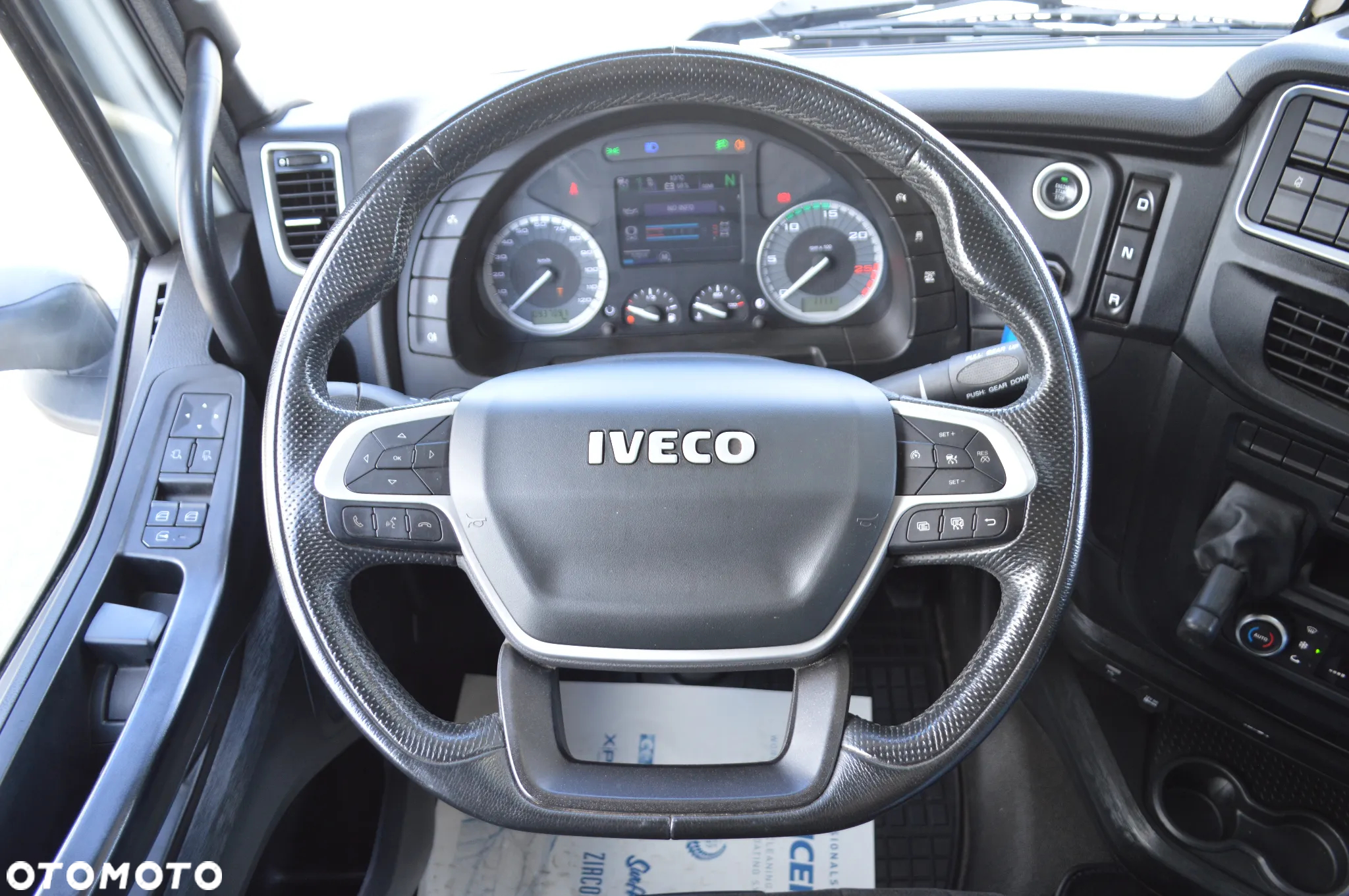 Iveco AS440 ST/P - 17