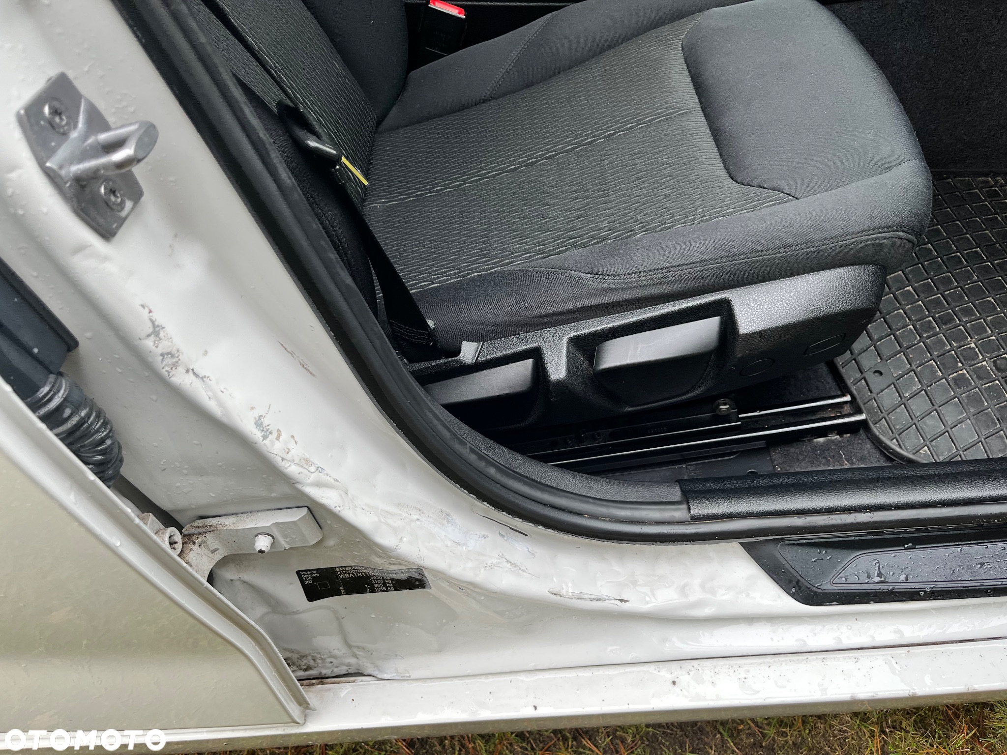 BMW Seria 1 114i - 12