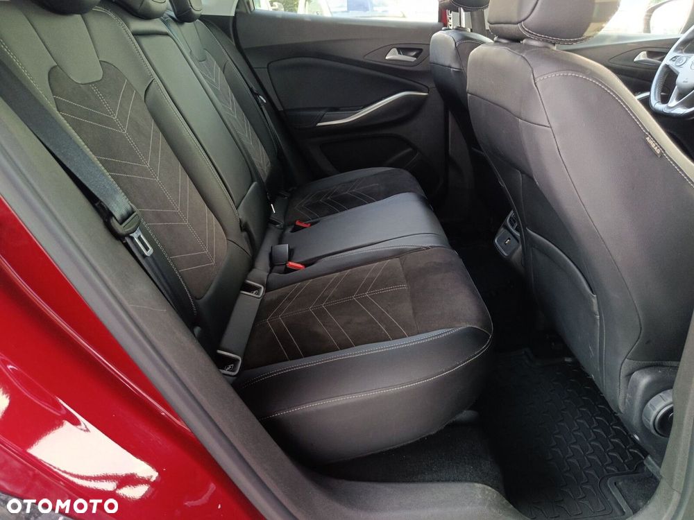Opel Grandland 1.2 T GS S&S - 14