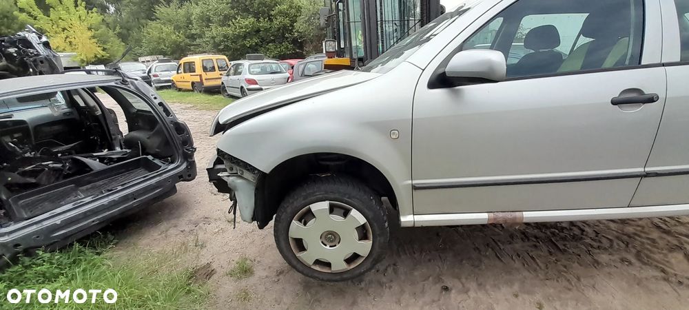 skoda fabia 1 lusterko prawe - 3