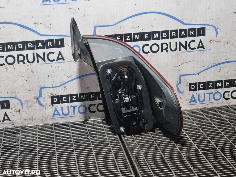 Stop Stanga BMW X5 E70 Facelift 2010 - 2013 SUV 4 Usi (1280) Cu led - 2