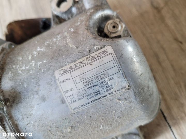 Sprężarka klimatyzacji kompresor Subaru Impreza II 1,5 1,6 2,0 2,5 2000-2009r 73111FE040 - 2