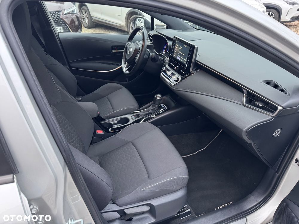 Toyota Corolla 1.8 Hybrid Comfort - 16