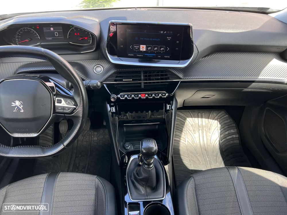 Peugeot 2008 1.2 PureTech Allure - 15