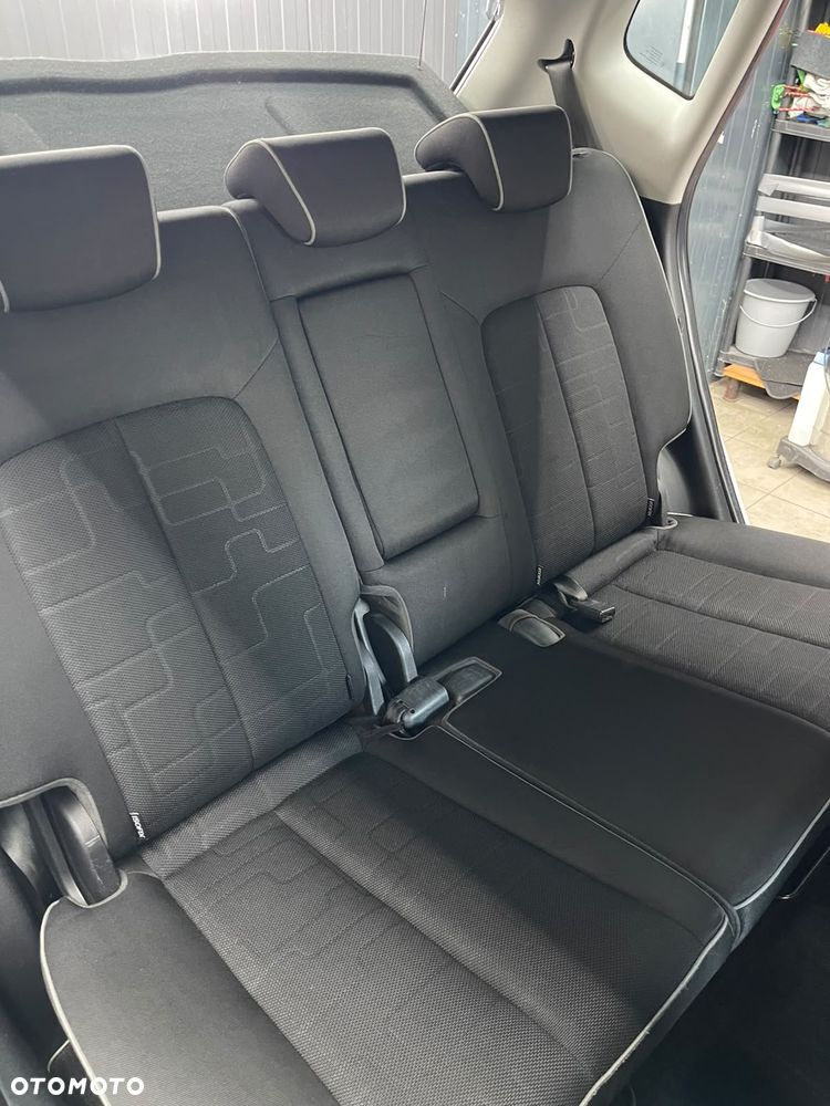 Kia Venga 1.4 L - 19