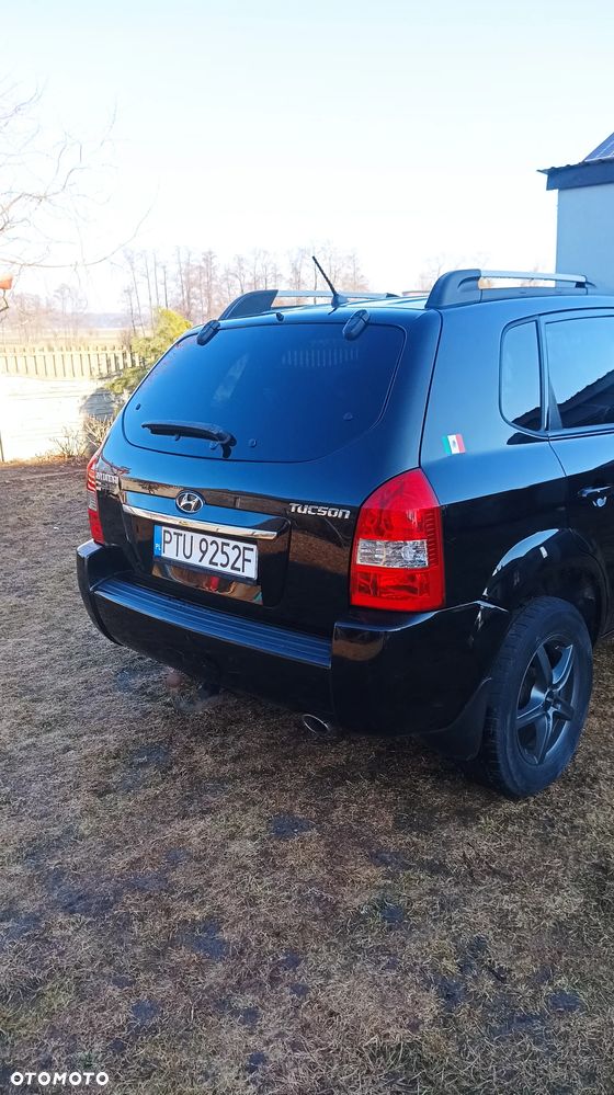 Hyundai Tucson 2.0 2WD GLS - 5