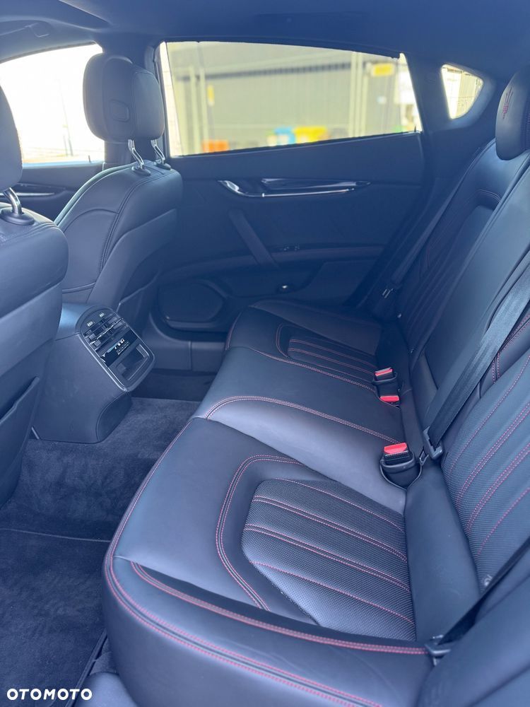 Maserati Quattroporte Modena - 24