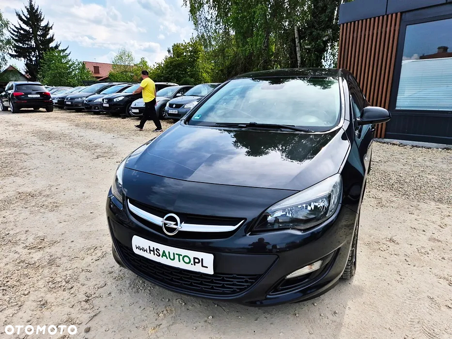 Opel Astra IV 1.4 T Business EU6 - 4